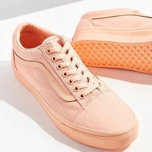 Very Peachy, VANS Sneakers